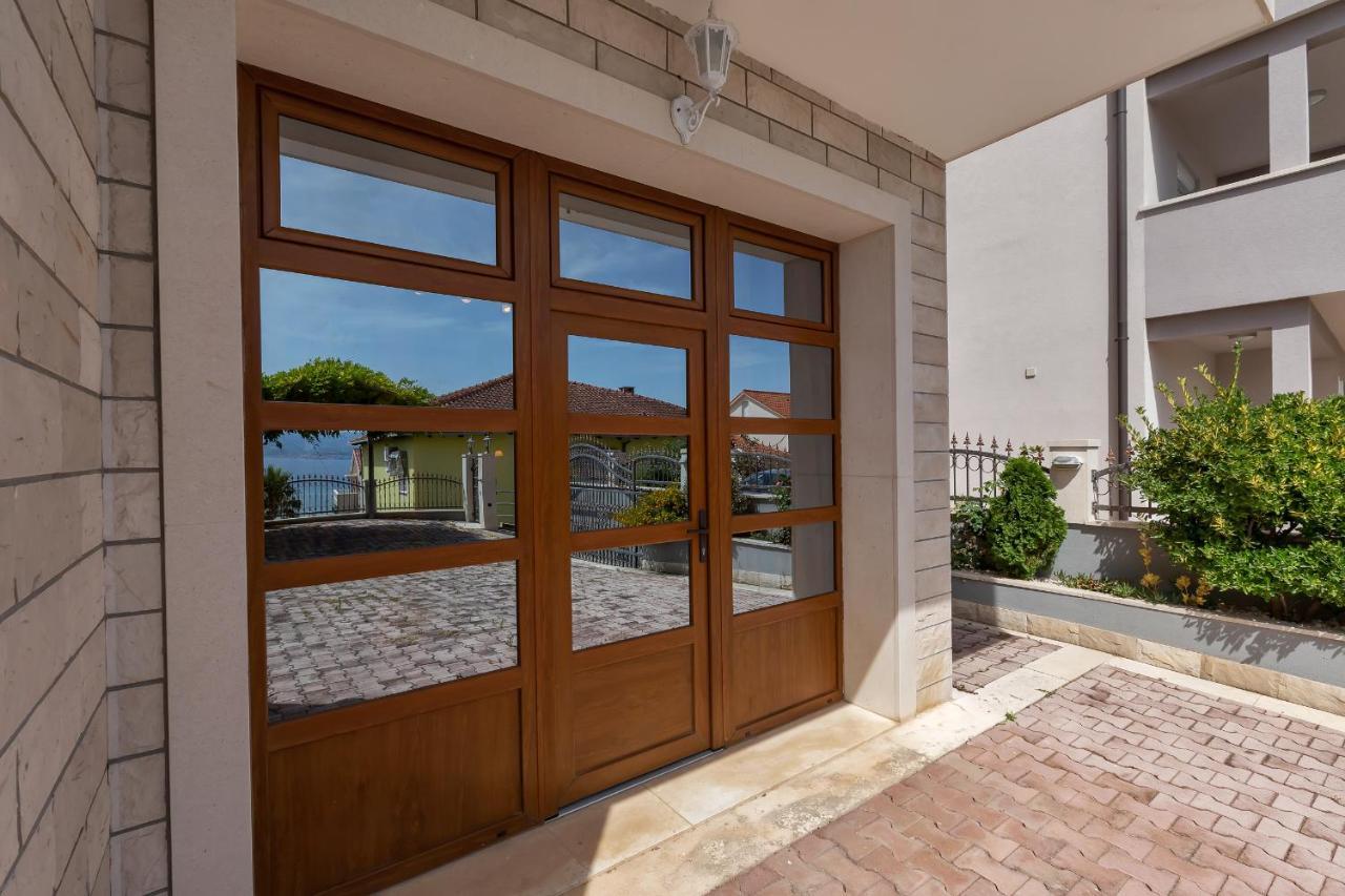 Guest House Lazeta Дуче Экстерьер фото