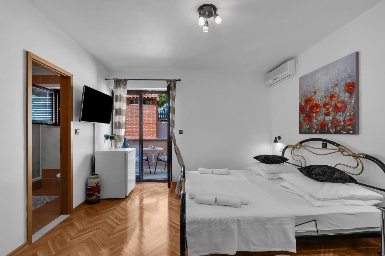 Guest House Lazeta Дуче Экстерьер фото